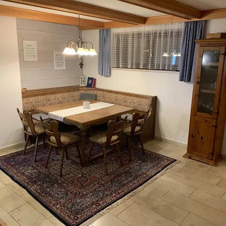 Ferienwohnung- Pfenniggeiger